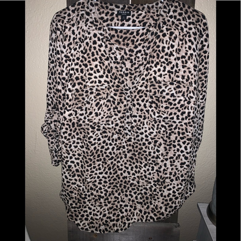 Torrid leopard print Harper size 0, fits xl